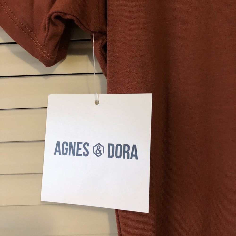 Agnes & Dora NWT size Large Short Sleeve Top- Mocha - Picture 6 of 7